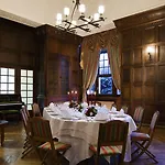 Chateau Jeanne & The Forest - Chateau De Montvillargenne 4* Gouvieux