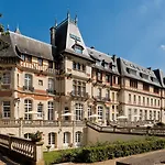 Chateau Jeanne & The Forest - Chateau De Montvillargenne Hotel