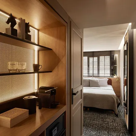 Chateau De Montvillargenne Hotel 4*