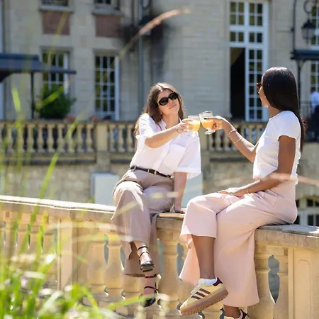 Chateau Jeanne & The Forest - Chateau De Montvillargenne Hotel 4*