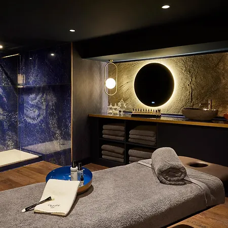 Chateau Jeanne & The Forest - Chateau De Montvillargenne Hotel Gouvieux