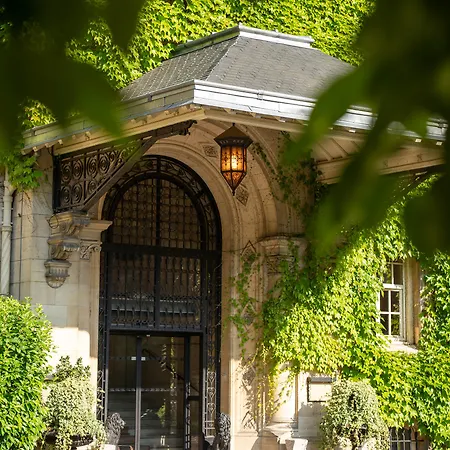 Hotel Chateau Jeanne & The Forest - Chateau De Montvillargenne Gouvieux