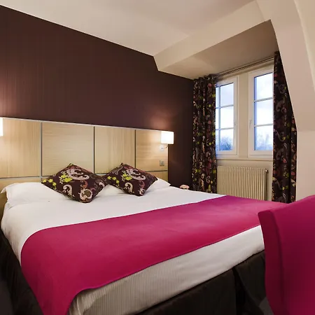 Chateau Jeanne & The Forest - Chateau De Montvillargenne 4* Gouvieux