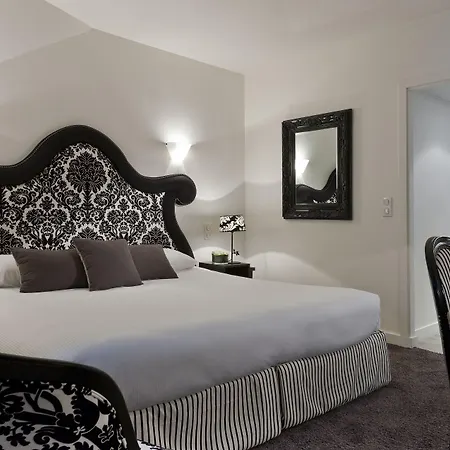 Chateau Jeanne & The Forest - Chateau De Montvillargenne Gouvieux