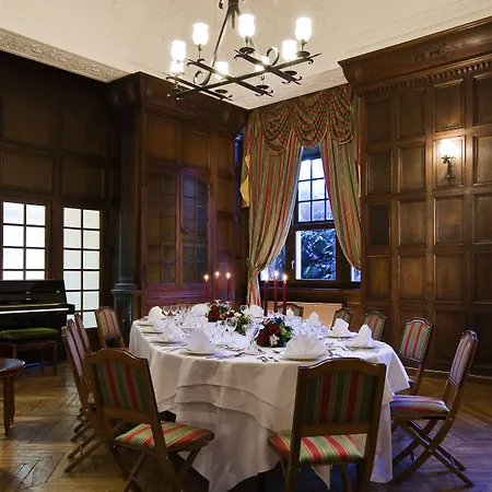 Chateau Jeanne & The Forest - Chateau De Montvillargenne 4* Gouvieux