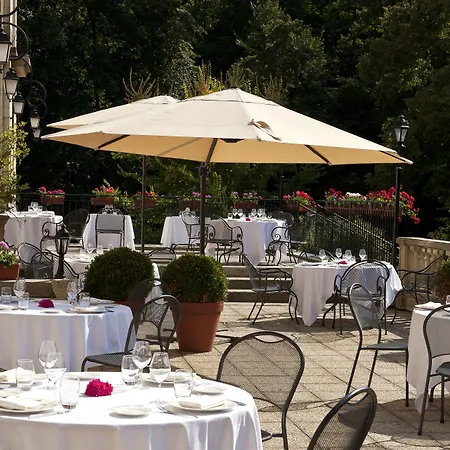 Chateau Jeanne & The Forest - Chateau De Montvillargenne Hotel 4*