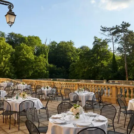 Chateau Jeanne & The Forest - Chateau De Montvillargenne Gouvieux