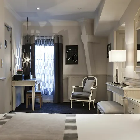 Hotel Chateau De Montvillargenne