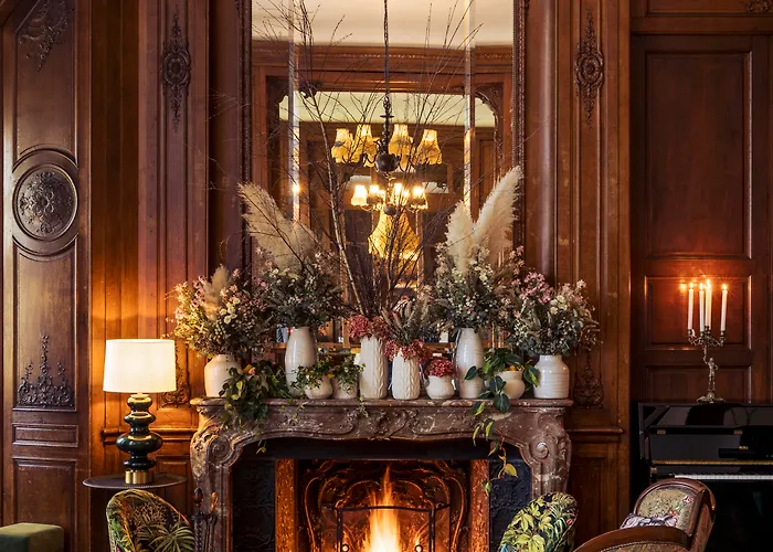 Hotel Chateau Jeanne & The Forest - Chateau De Montvillargenne