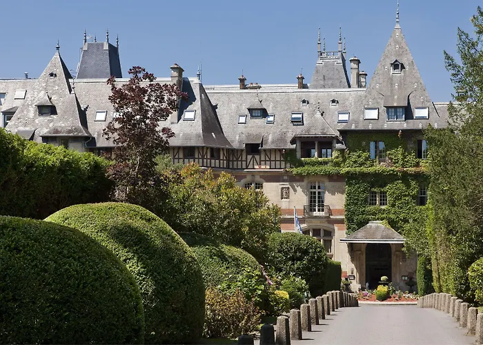 Chateau Jeanne & The Forest - Chateau De Montvillargenne Hotel Gouvieux
