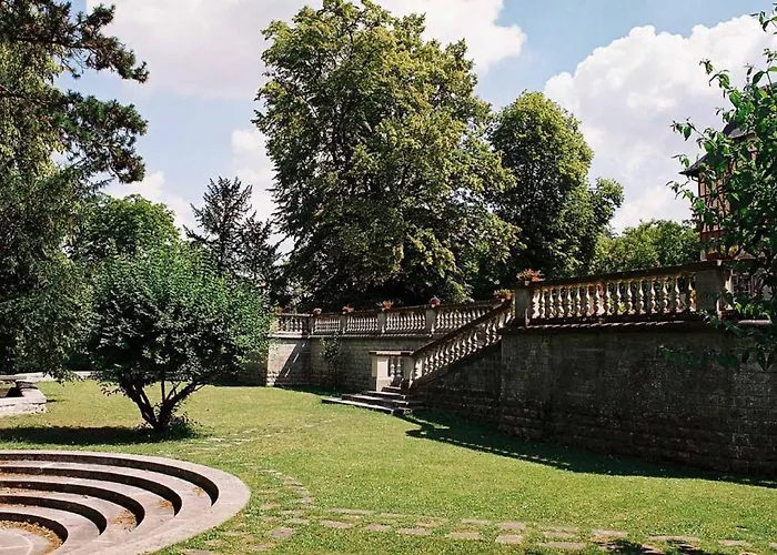 Hotel Chateau Jeanne & The Forest - Chateau De Montvillargenne Gouvieux