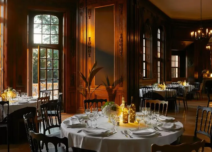 Chateau Jeanne & The Forest - Chateau De Montvillargenne 4* Gouvieux