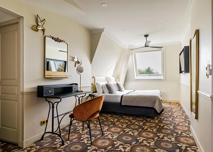 Hotel Chateau Jeanne & The Forest - Chateau De Montvillargenne 4*